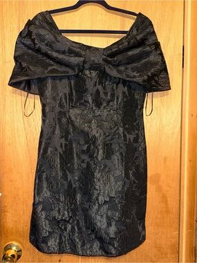 Black Strapless Jacquard Bow Detail Cocktail Dress
